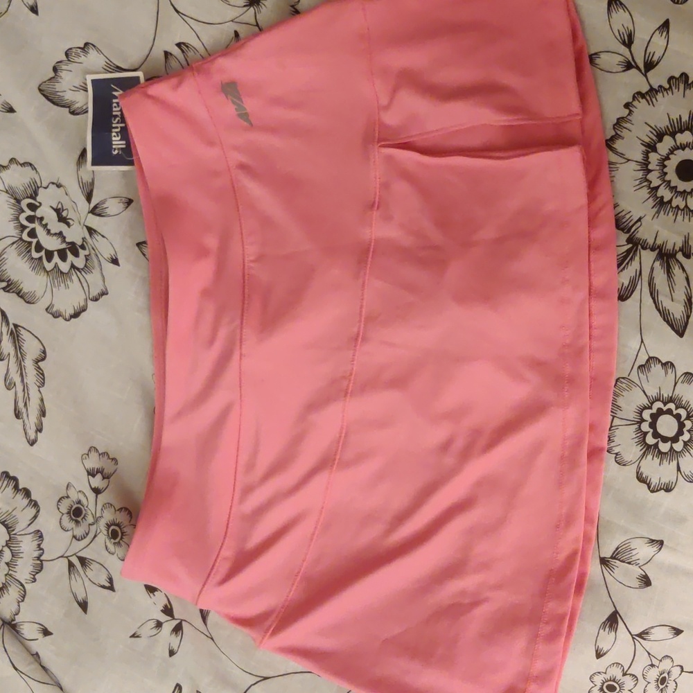 Avía small skort pink new
